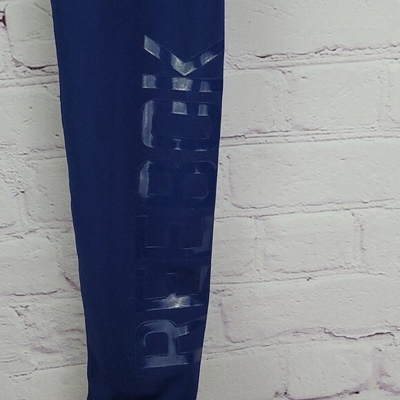 Reebok Blue Stretchy Active Leggings. Size Small - Picture 3 of 6